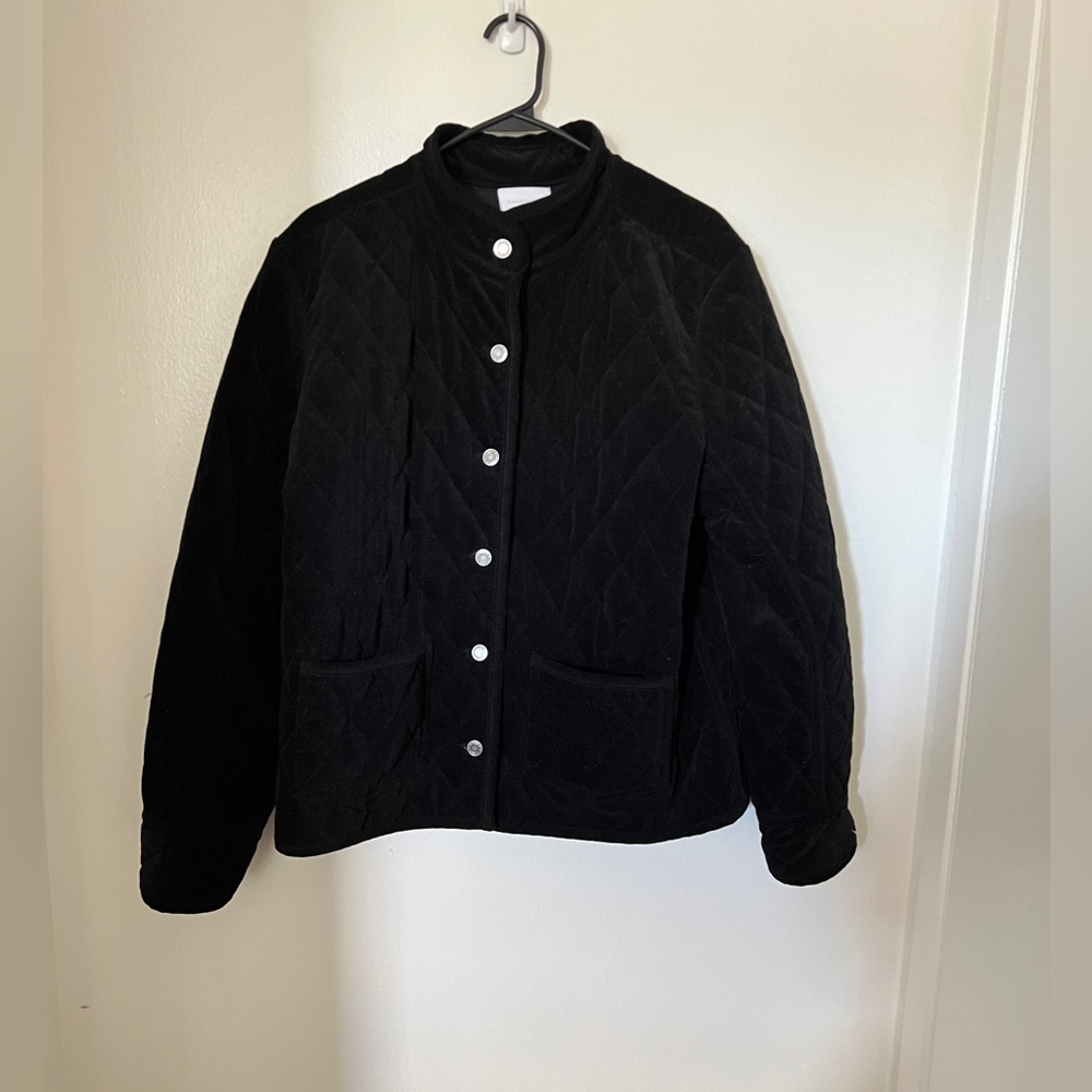 Women’s Black Quilted corduroy Jacket Snap Button Pockets Classic casual L